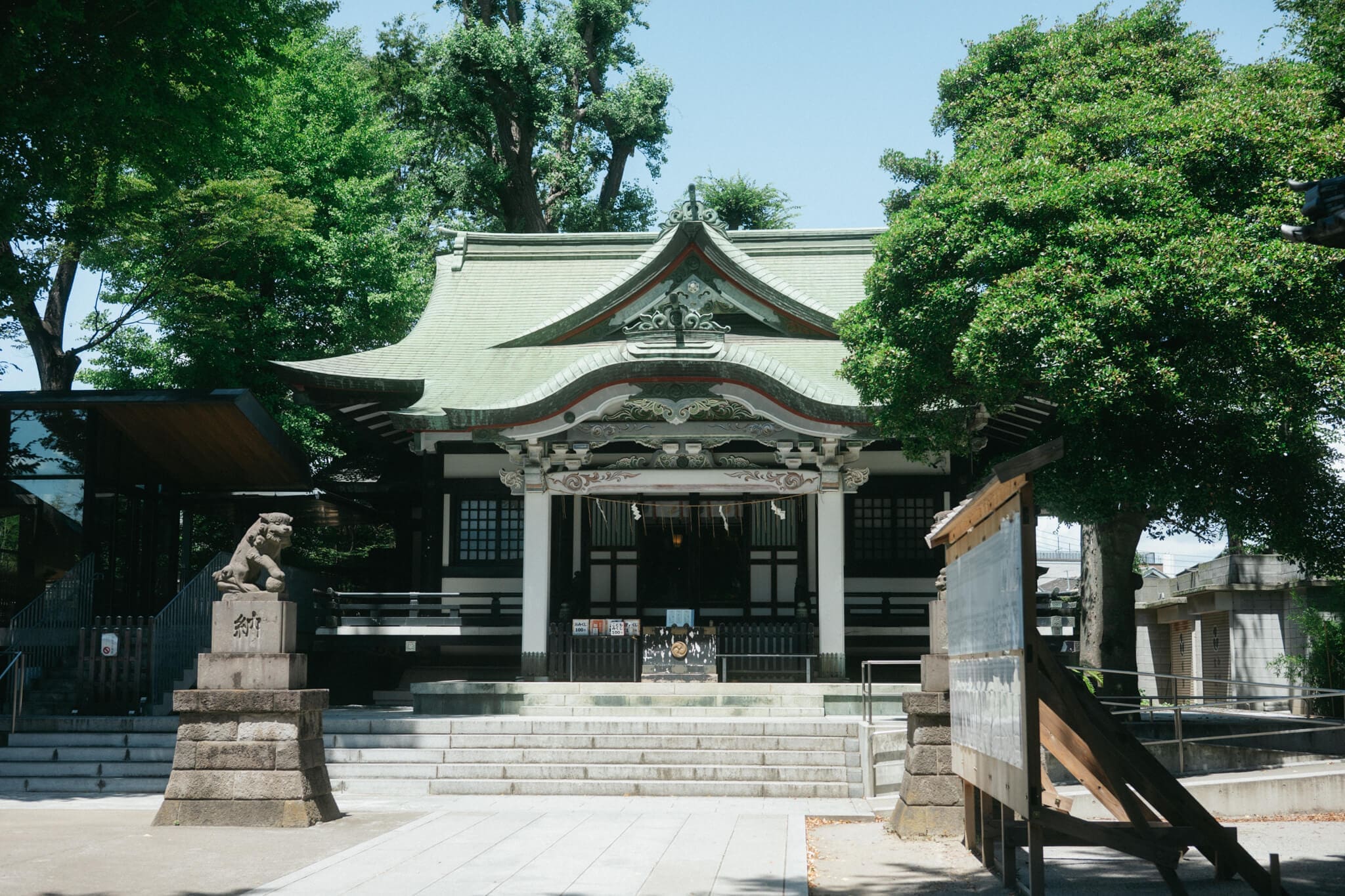 亀有香取神社の社殿正面